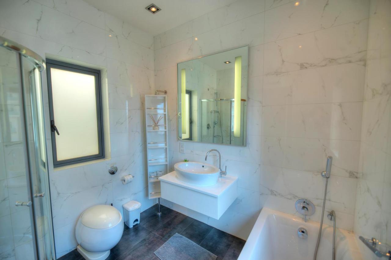 Spacious 3Bedrooms With Spectacular Views Goslm-6 Sliema Exterior photo